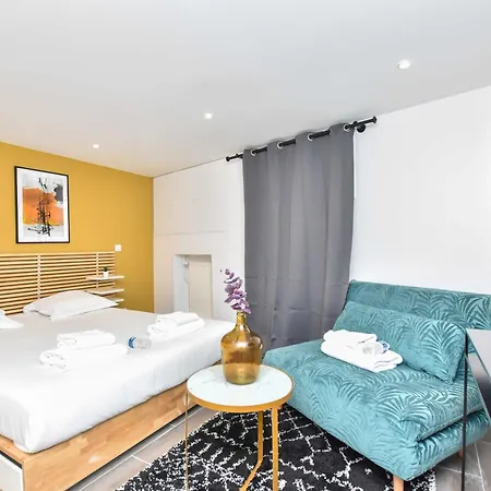 Amazing Apartement 4br Menilmontant *